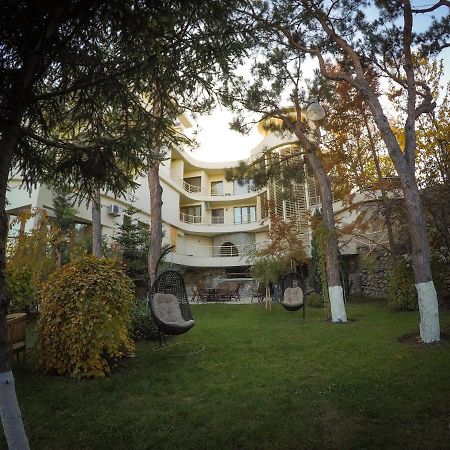 Hotel Beaumonde Garden Tiflis Dış mekan fotoğraf